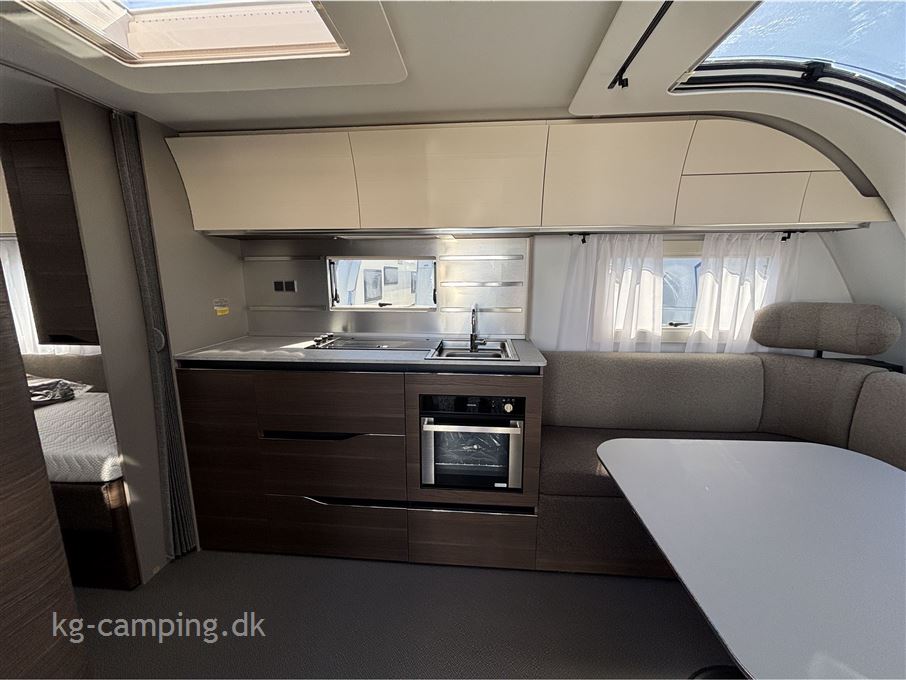 Adria Alpina 613 UT