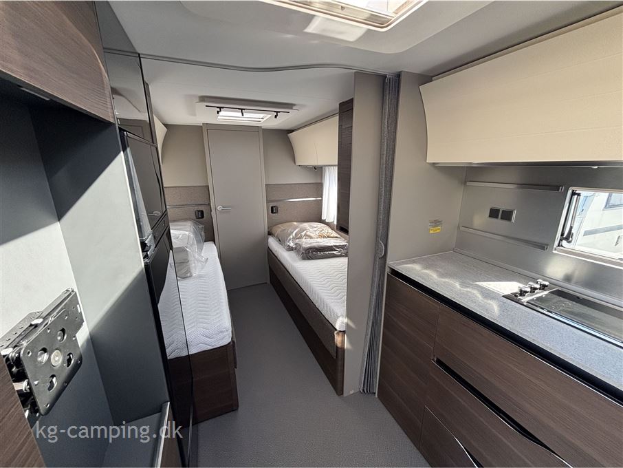 Adria Alpina 613 UT