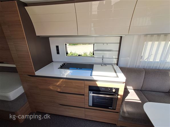 Adria Alpina 613 UT Supreme Edition