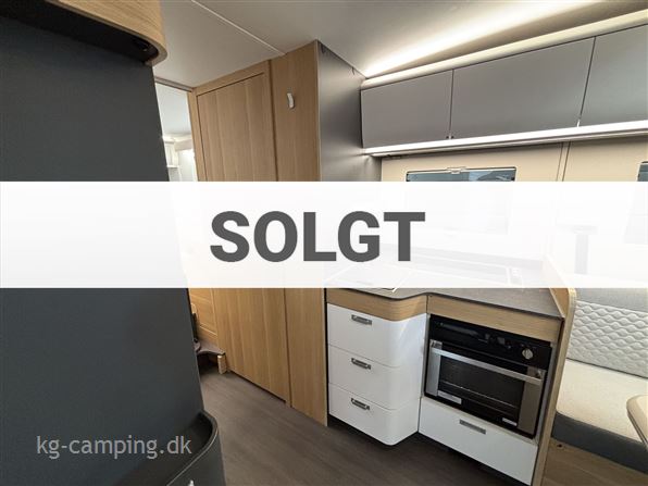 Adria Coral Plus 670 DL