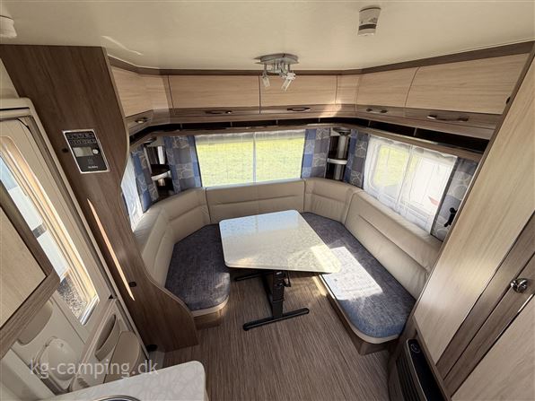 Hobby De Luxe 495 UL