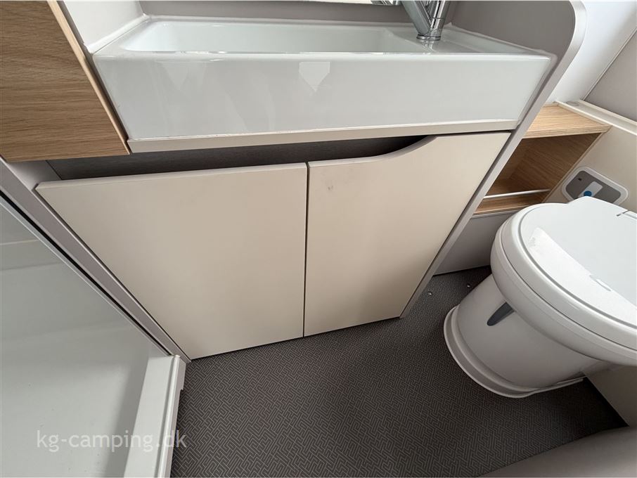 Adria Adora 572 UT