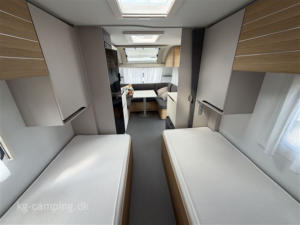 Adria Adora 572 UT