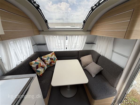 Adria Adora 572 UT