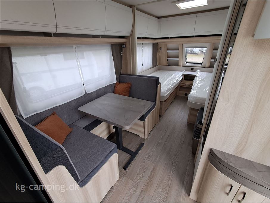 Hobby De Luxe 460 SL