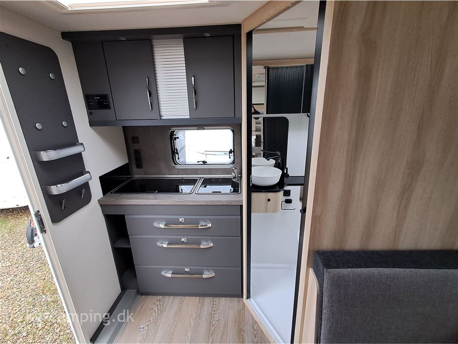 Hobby De Luxe 460 SL