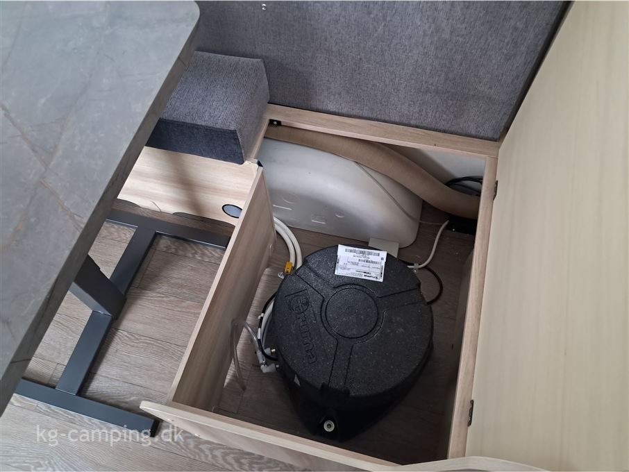 Hobby De Luxe 460 SL