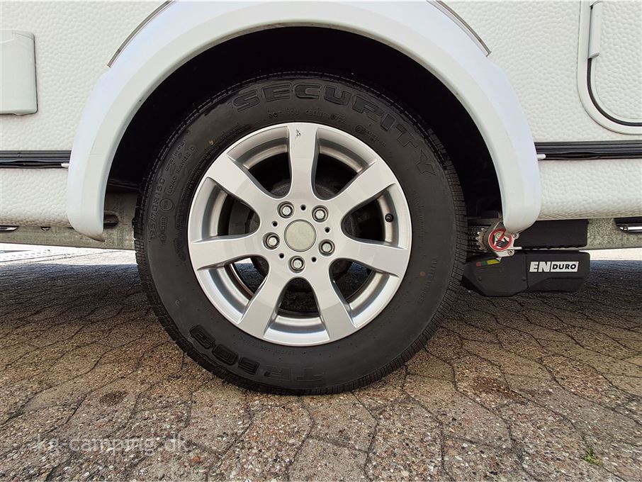 Knaus Sport 500 UF