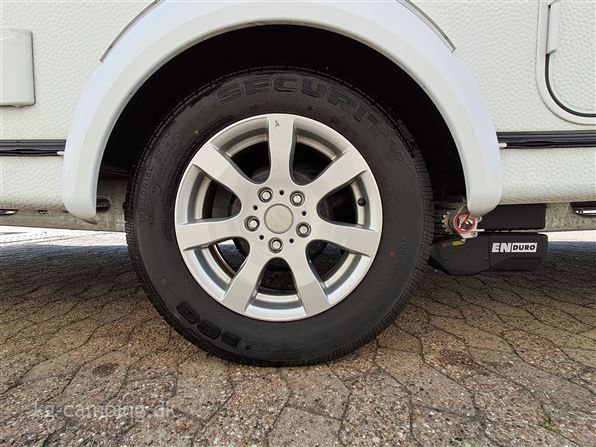 Knaus Sport 500 UF