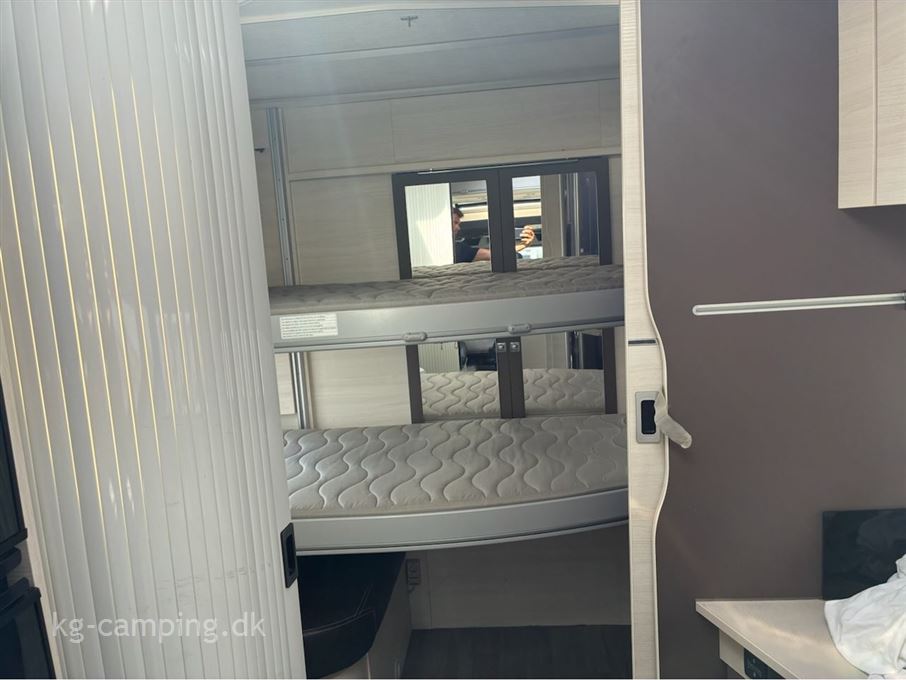 Chausson Flash 716