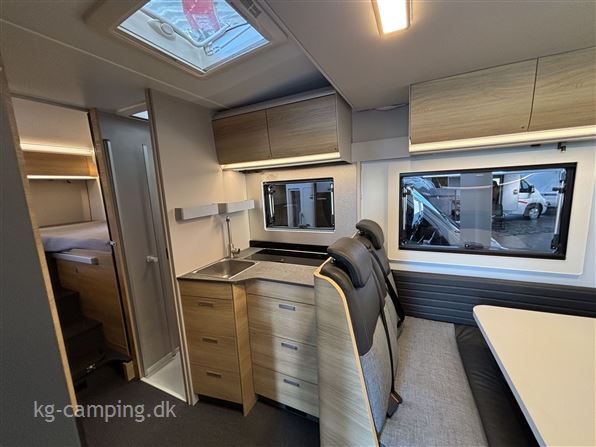 Adria Matrix 670 SL - Select