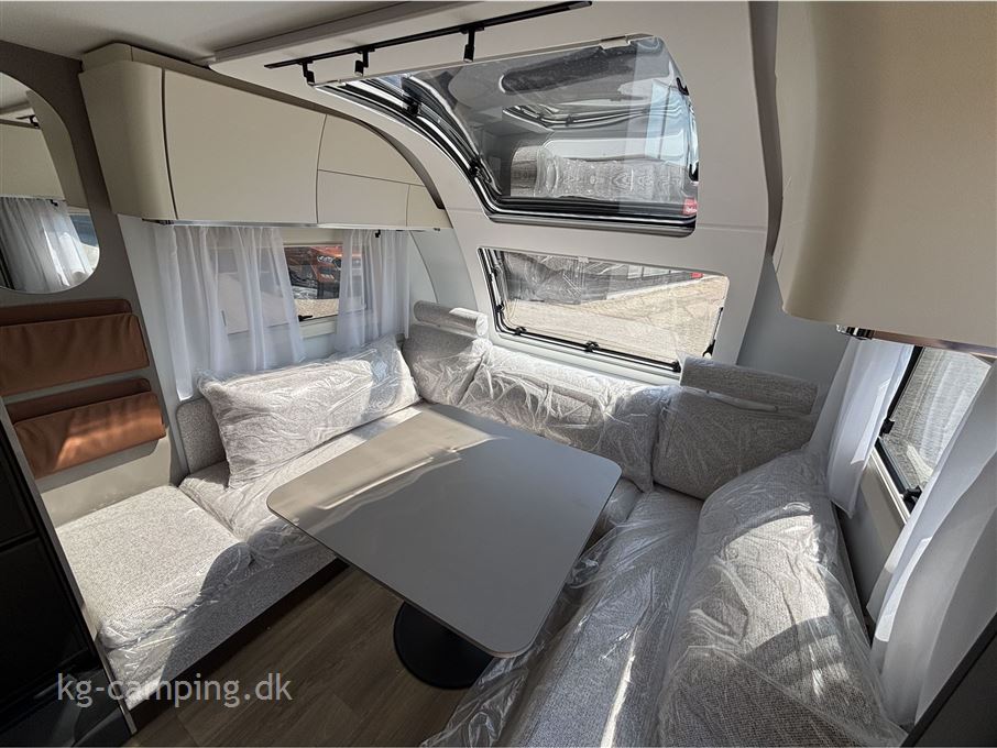 Adria Alpina 583 UL