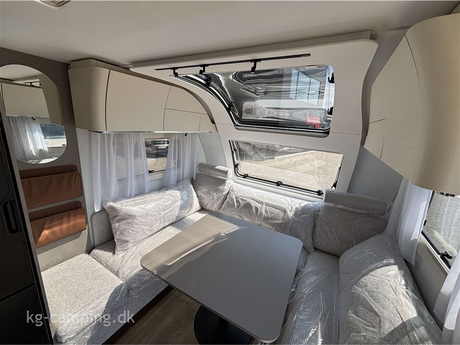 Adria Alpina 583 UL