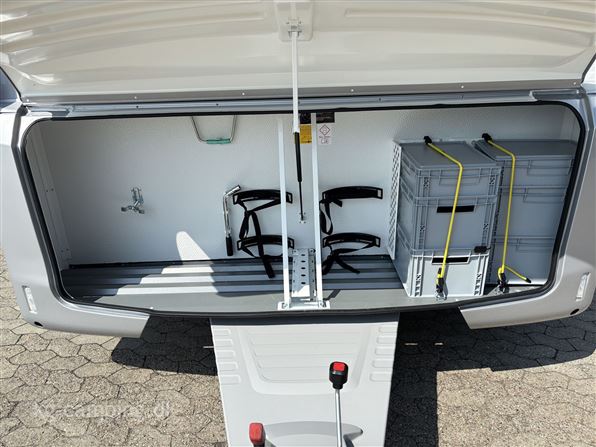 Adria Alpina 583 UL