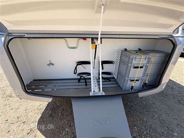 Adria Alpina 663 HT Twin