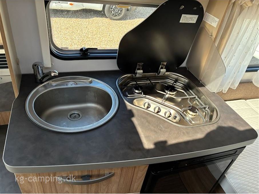 Hymer Eriba Feeling 425 EFE