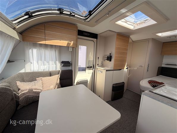 Adria Adora 472 UP