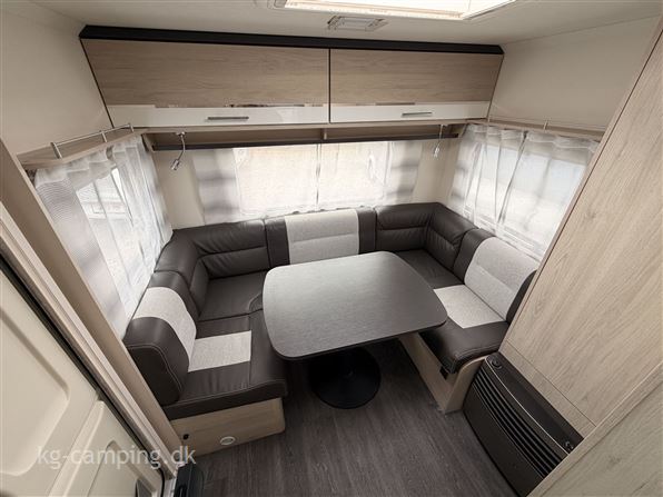 Caravelair Antares 470