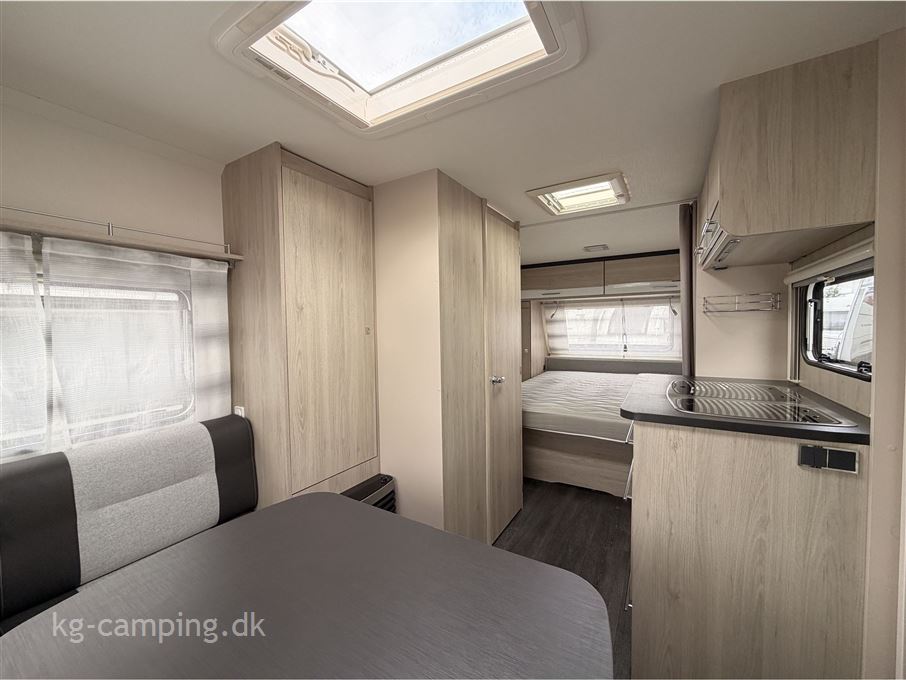 Caravelair Antares 470