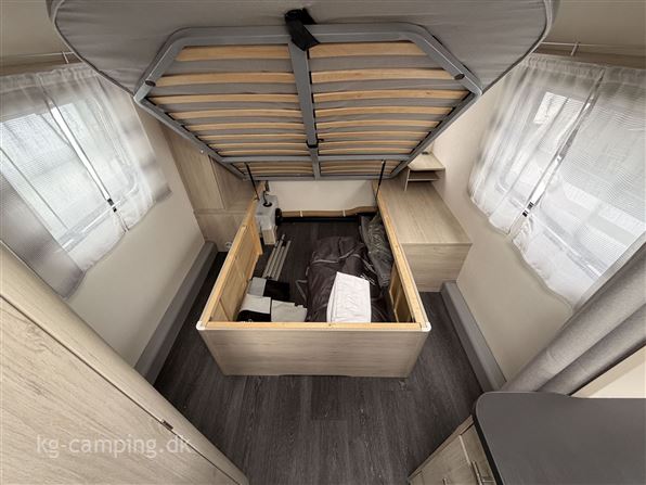 Caravelair Antares 470