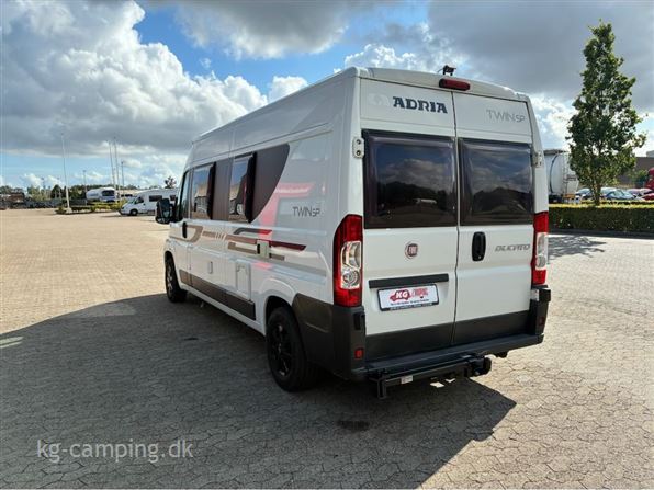 Adria Twin 600 SP