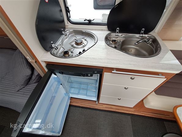 Adria Adora 542 UT