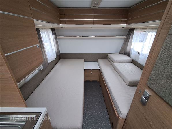 Adria Adora 542 UL