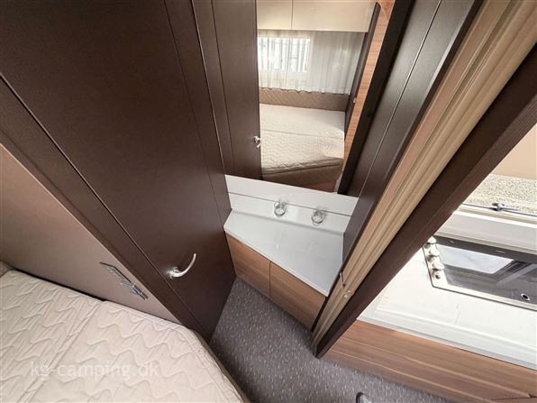 Adria Alpina 573 UP ALDE