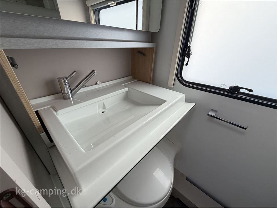 Adria Adora 573 PT