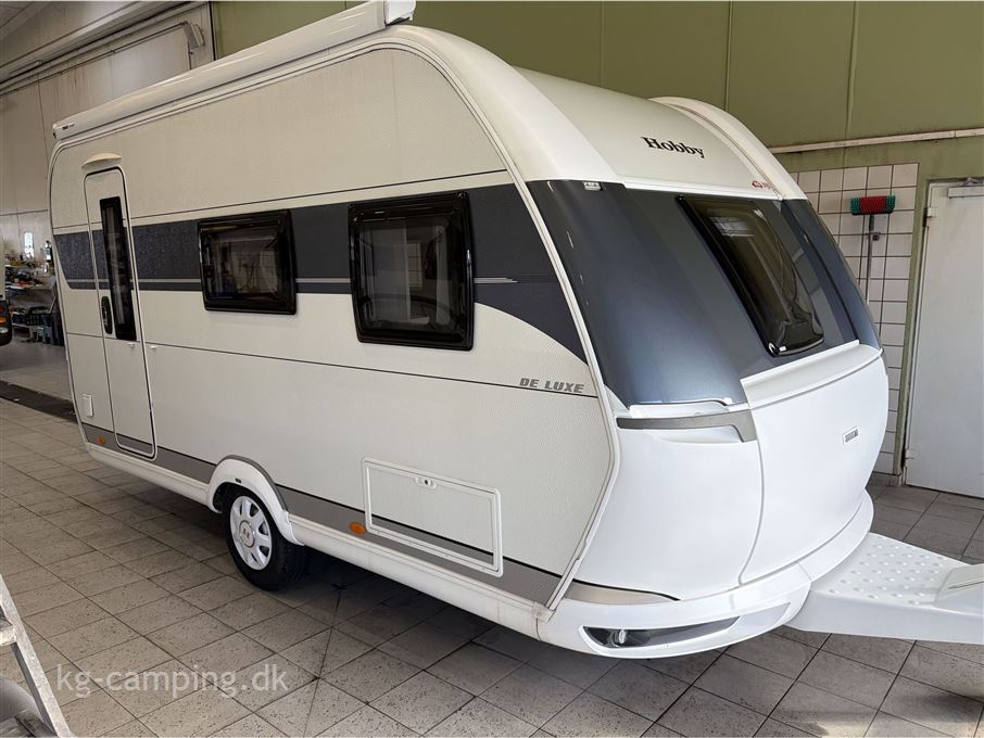 Hobby De Luxe 440 SF