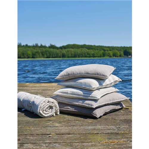 Speedtsberg Stribet Pude 50x50 cm.