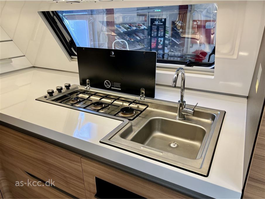 Adria Alpina 663 HT Alde Centralvarme
