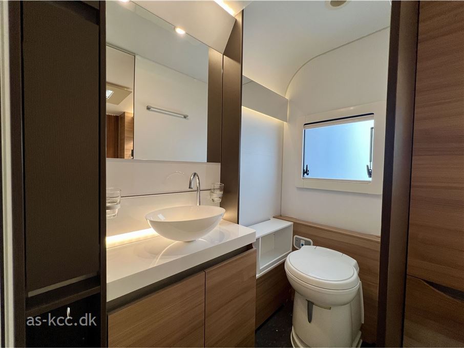 Adria Alpina 663 HT Alde Centralvarme
