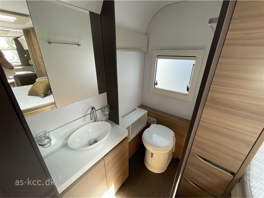 Adria Alpina 663 HT Alde Centralvarme