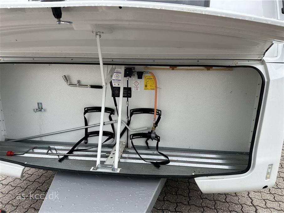 Adria Adora 613 HT