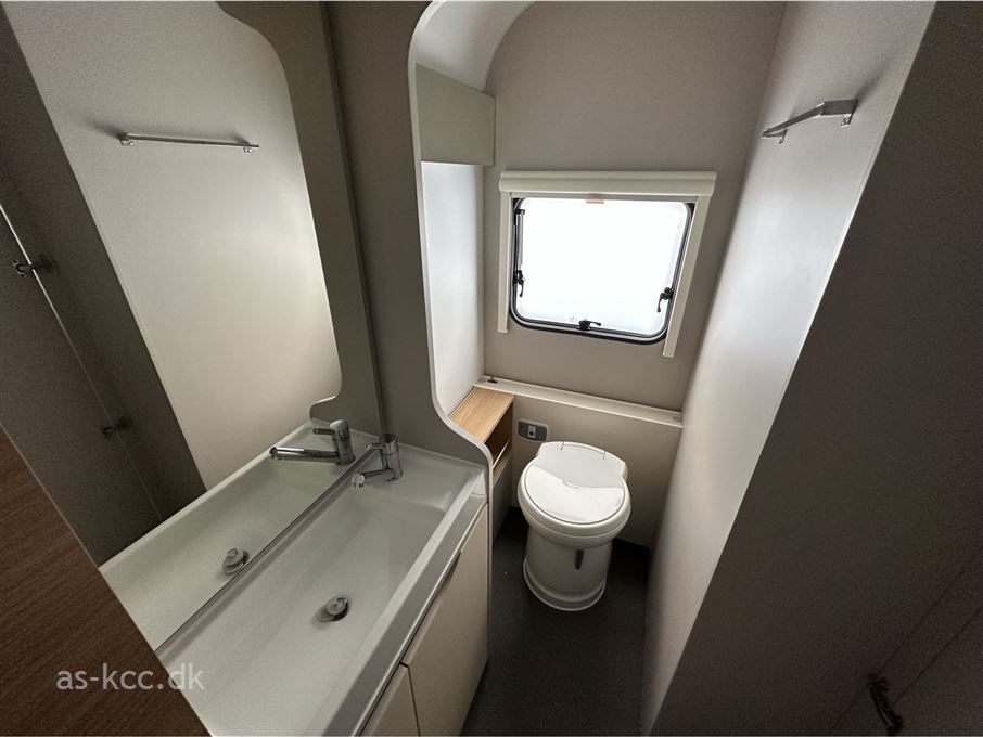Adria Adora 613 HT