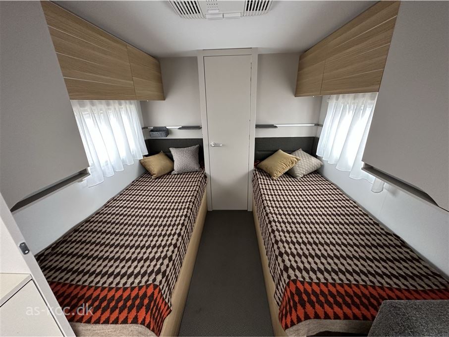 Adria Adora 613 HT
