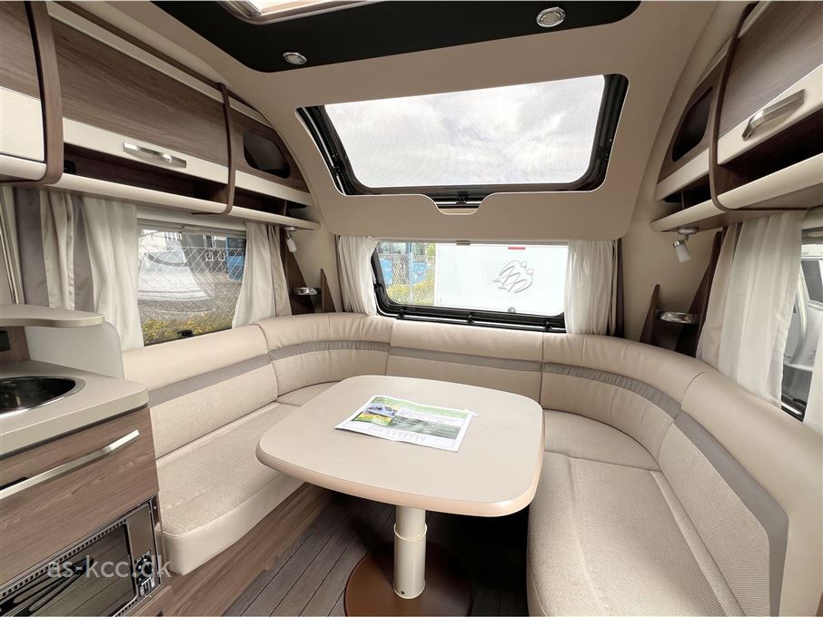 Knaus Scandinavian Selection 590 UK