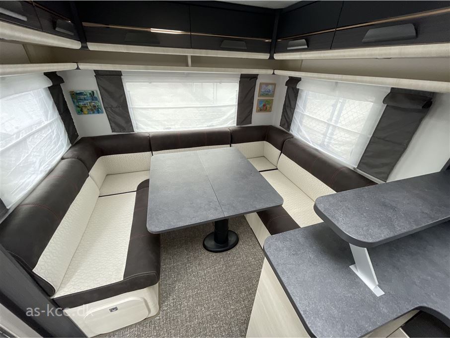 Caravelair Artica 520