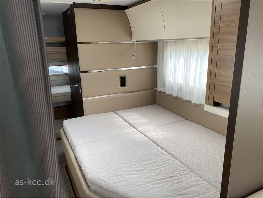 Adria Alpina 753 HK