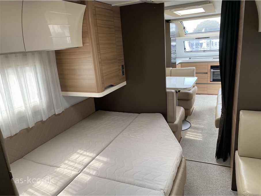 Adria Alpina 753 HK