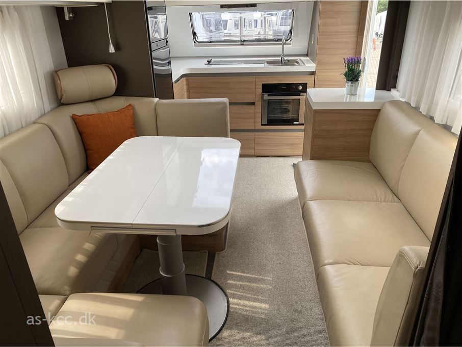 Adria Alpina 753 HK