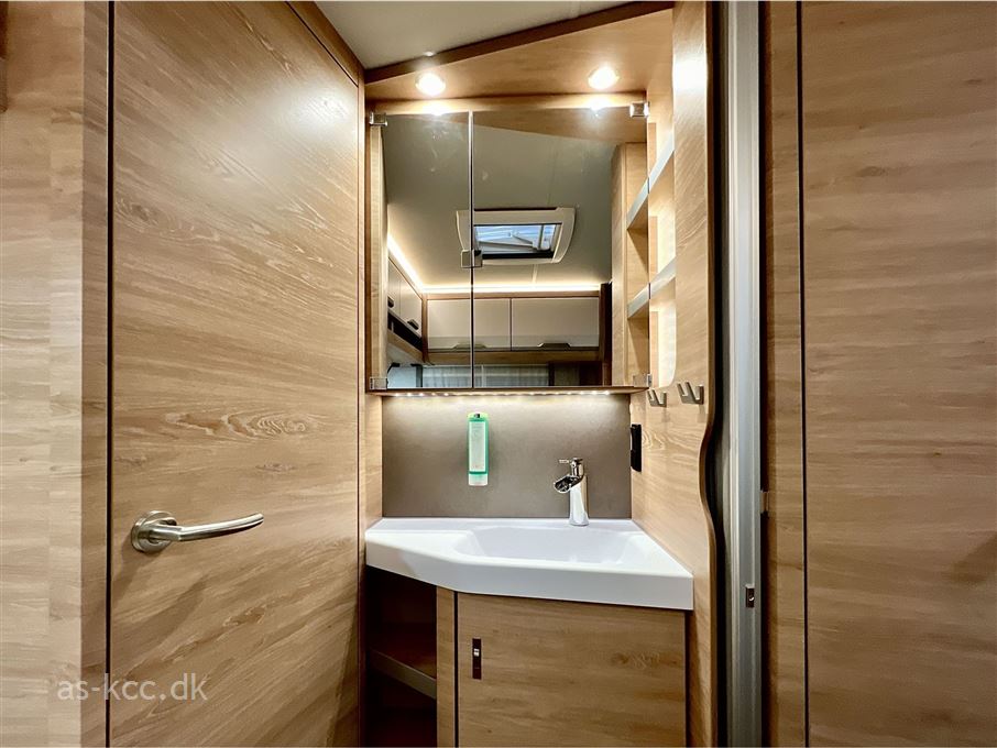 Knaus Südwind 540 FDK 60 Years Celebration