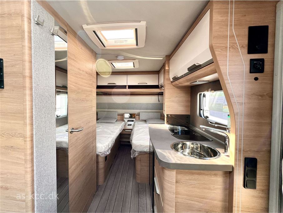 Knaus Südwind 460 EU 60 Års Jubilæumsmodel