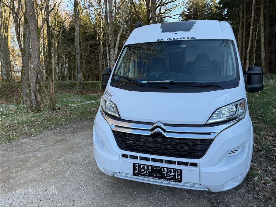 Adria Twin Axess 640 SL