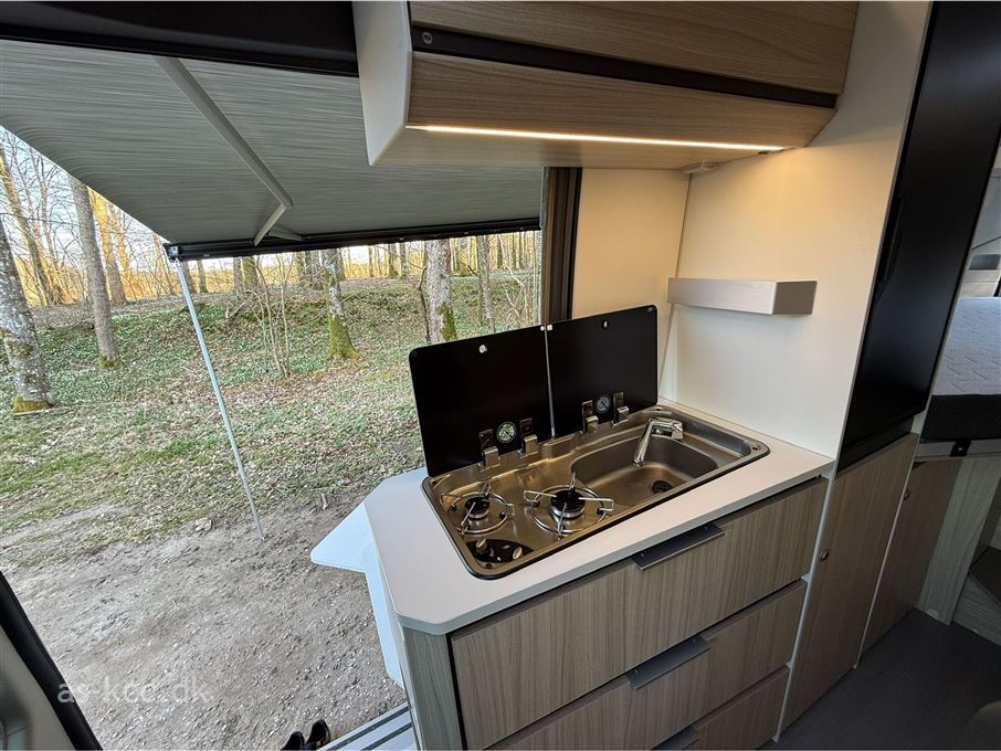 Adria Twin Axess 640 SL