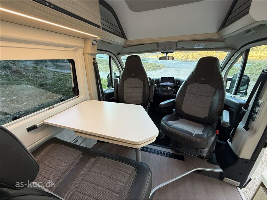 Adria Twin Axess 640 SL
