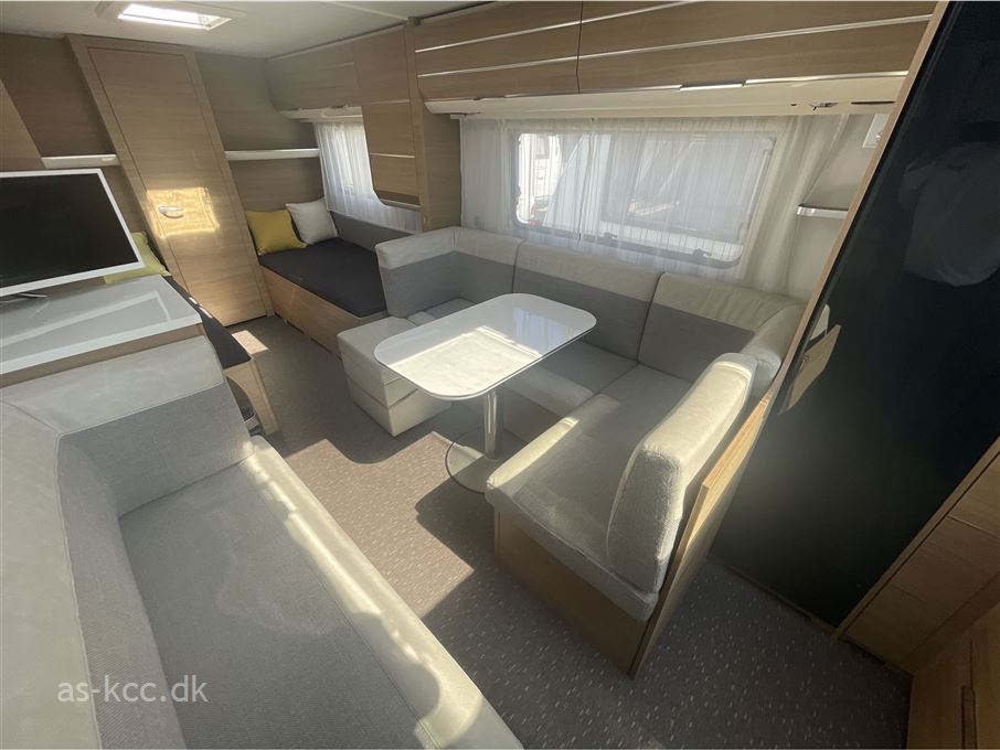 Adria Adora 613 HT