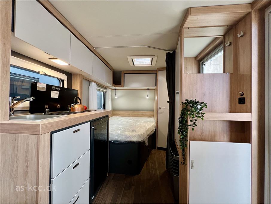 Knaus Sport 450 FU