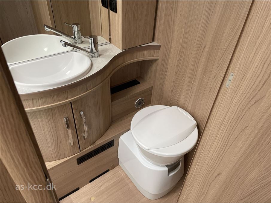 LMC Exquisit 695 VIP